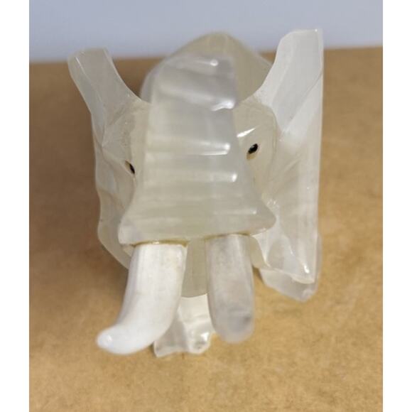 Vintage Hand Carved Onyx Stone Elephant Figurine 4.5” Trunk Up Good Luck Decor - Picture 4 of 7